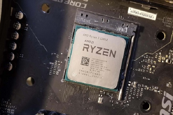 CPU AMD Ryzen 3 3300X